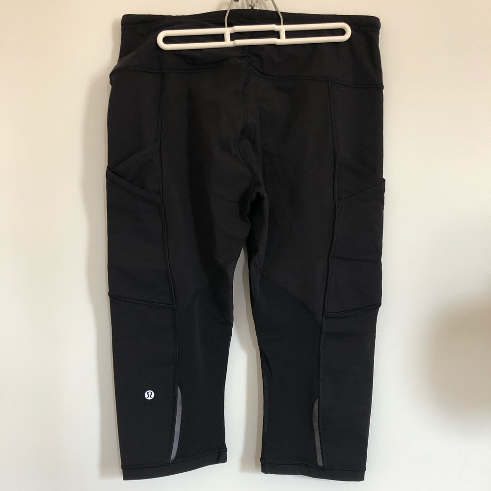 Black Lululemon Crops